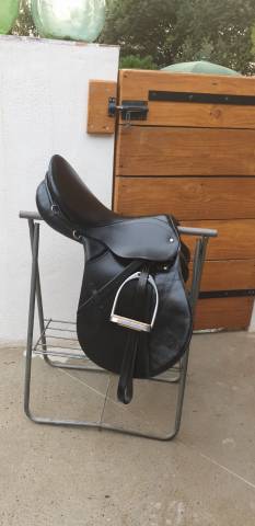 Selle d'équitation mixte stubben cuir noir
