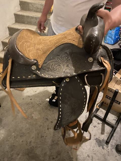 Selle americaine pour petit cheval ou poney 