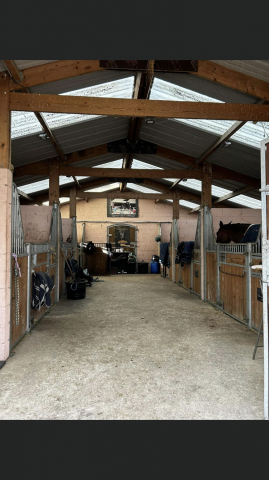Location barns 6 boxes
