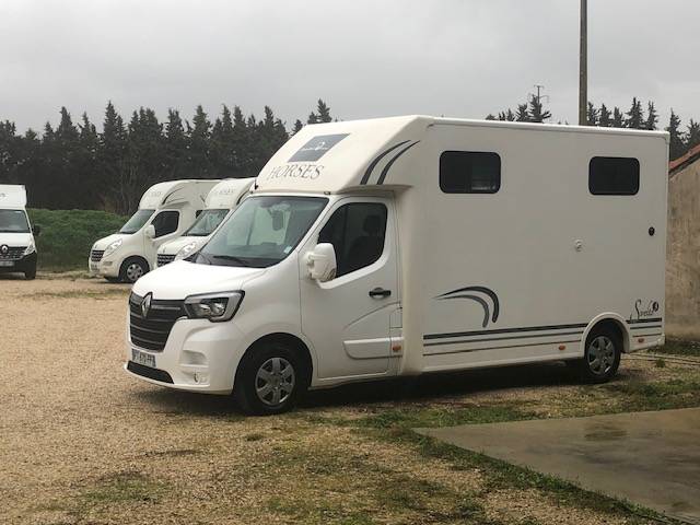Master 165cv/2020/42600kms/45800ht