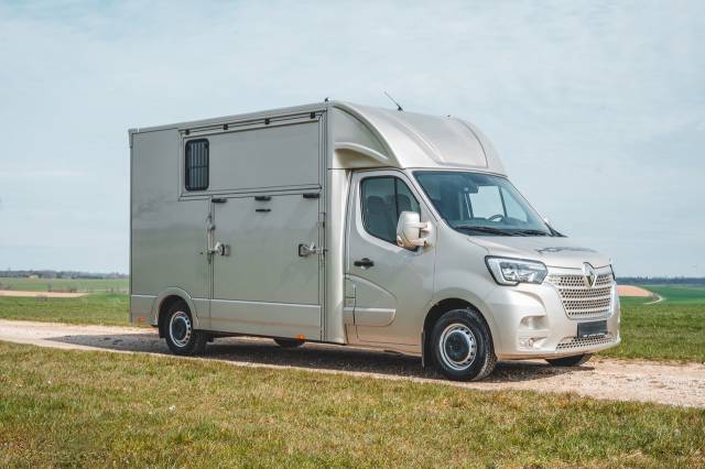 Renault master dci 165 hti classic