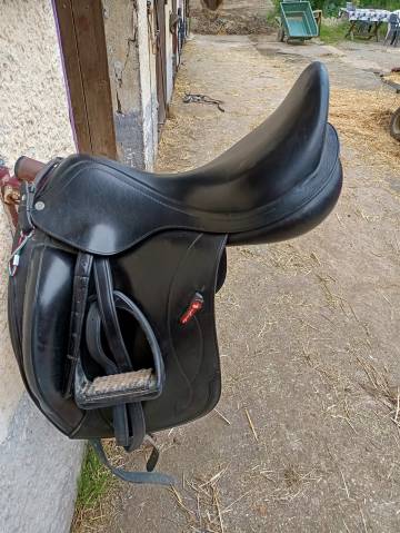 Selle de dressage équipe 