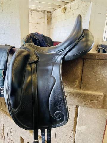 Selle dressage scb 17’5