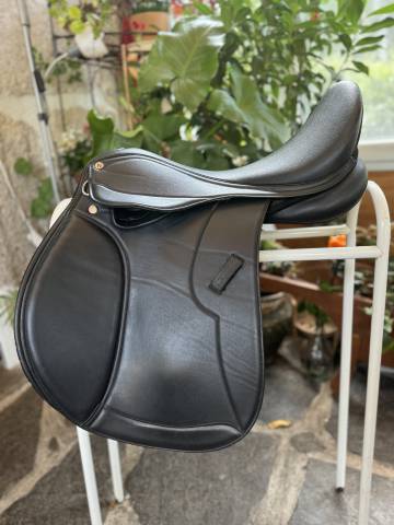 Selle norton noir 17