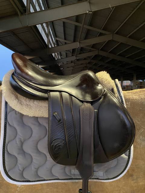Selle forestier d’occasion séoul 2021