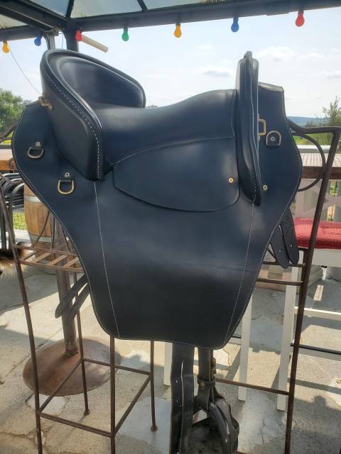 Selle th cuire 17.5 