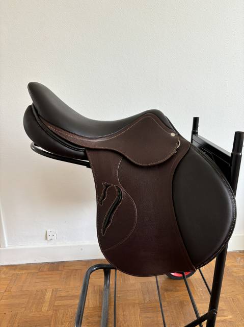 Selle antares connexion mixte 17,5