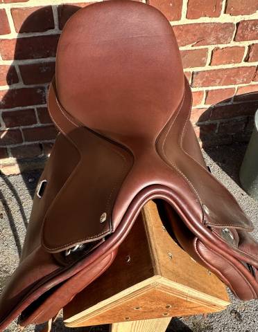 Selle bates 16
