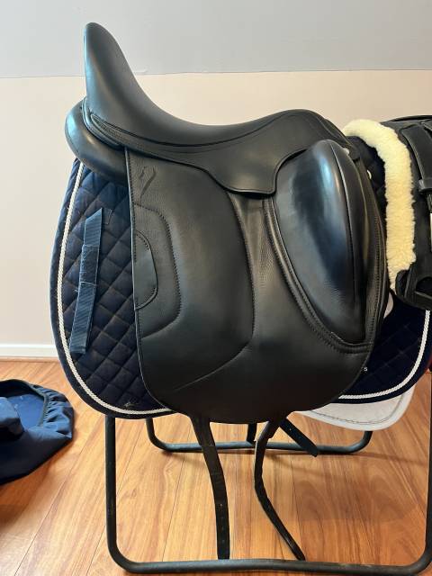 Selle dressage antares 17’ tempo