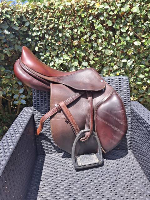 Selle gbs 17 pouces