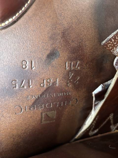 Selle semi creuse 17,5 childeric