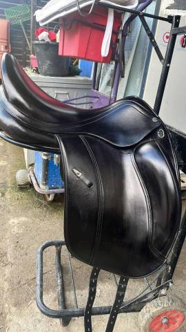 Selle de dressage équipe olympia 