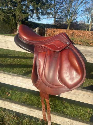 Selle cross devoucoux super état