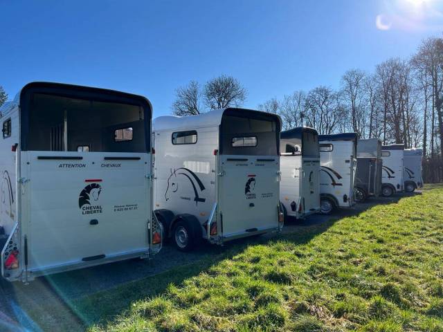 Lcm - le cheval mobile concession van et camion