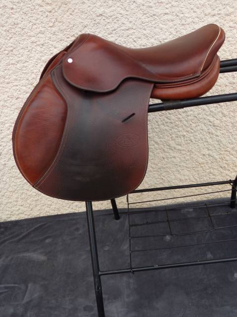 Selle hervé godignon 17'5