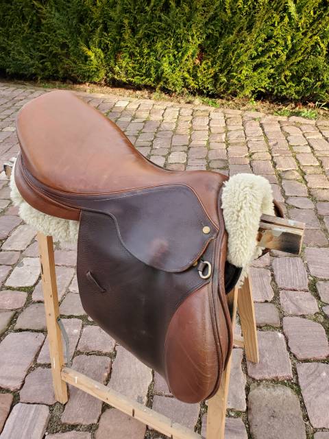 Selle marron 17'5