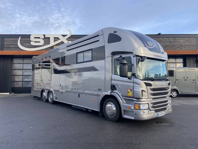 Stx 26/380 - 5 chevaux / a partir 3000 € ht par mois