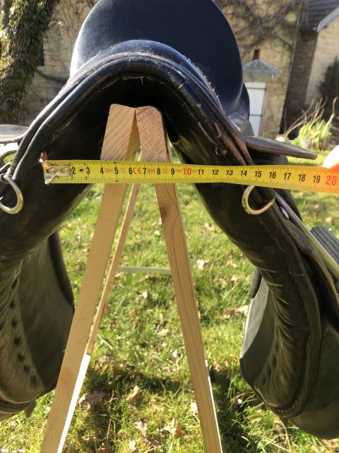 Selle dressage complète 