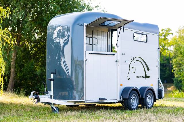 Van touring xl cheval liberte
