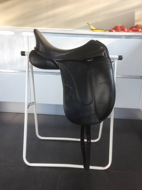 Selle dressage hennig