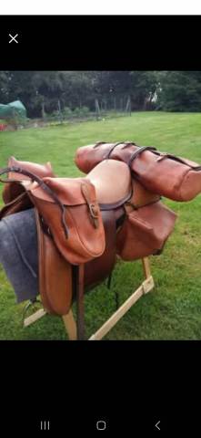 Selle de randonnée devoucoux