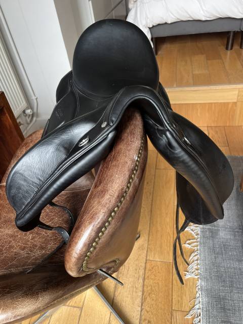 Selle dressage malika lab