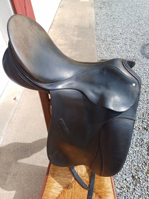 Selle dressage grand gilbert noir