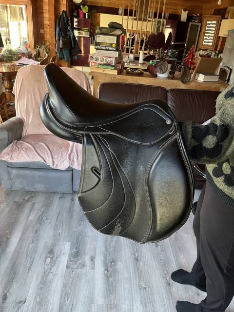Selle d’équitation  fouganza synthétique