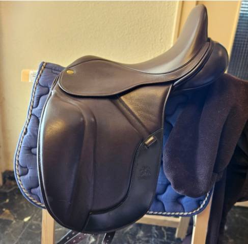 Selle fairfax dressage 17.5 marron