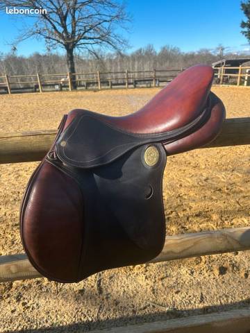 Selle mixte maurel 17 pouces 