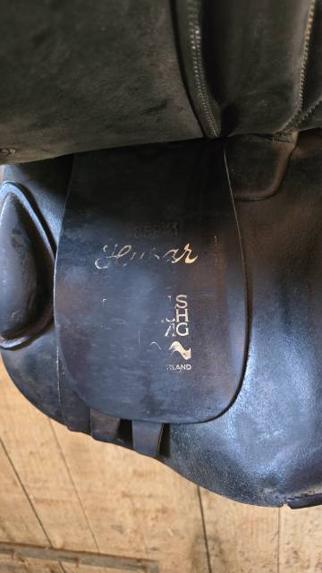Selle husar cuir 17'