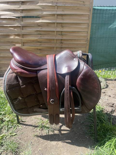 Selle cwd 17.5 pouces 2014