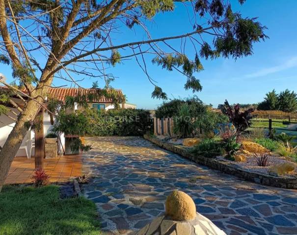 Domaine avec gîtes et salle de réception, 15 ha, côte atlanti