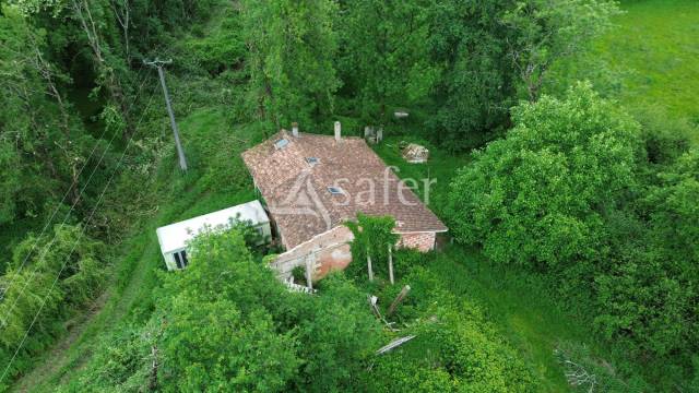 Maison sur 39ha avec étang en forêt de la double
