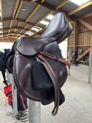 Selle fairfax classic jump 17