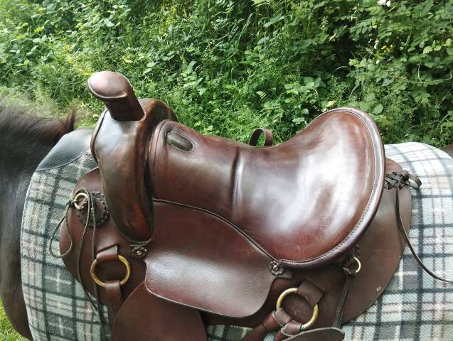 Selle de randonnée cathare type mac lellan 