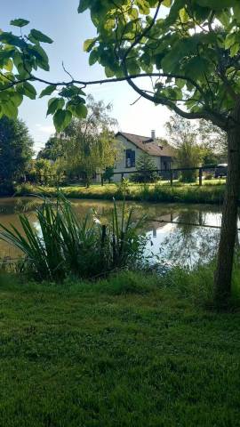 Maison avec étang cadre exceptionnel proche haras du pi
