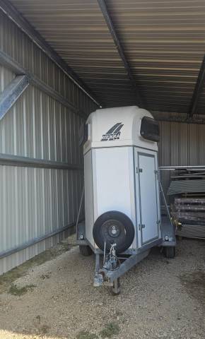 Van cheval henra 1,5 places