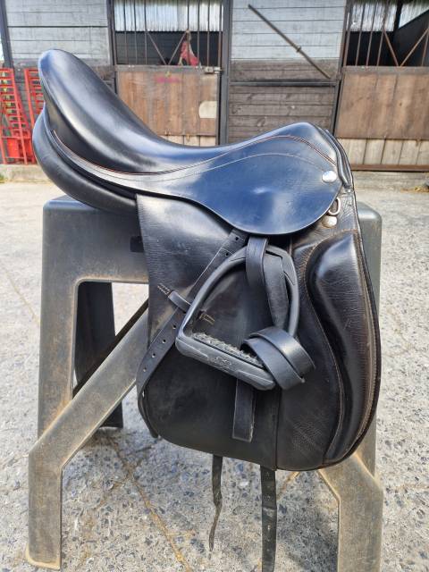 Selle de dressage zaldi 