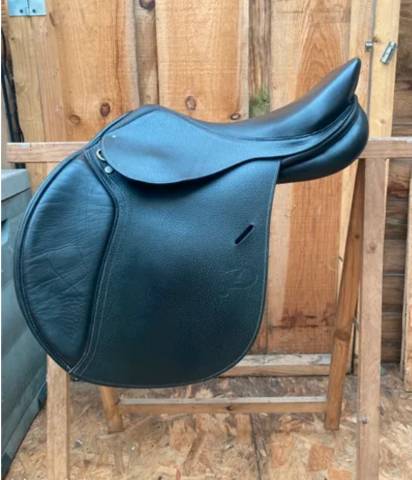 Selle privilège équitation 17