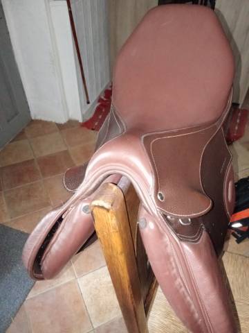 Selle et sangle cuir arçon réglable 17.5 fouganza 2022
