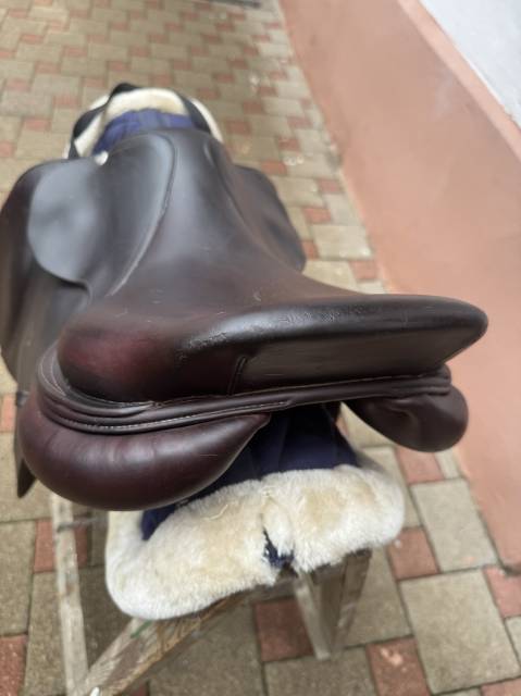 Selle cwd