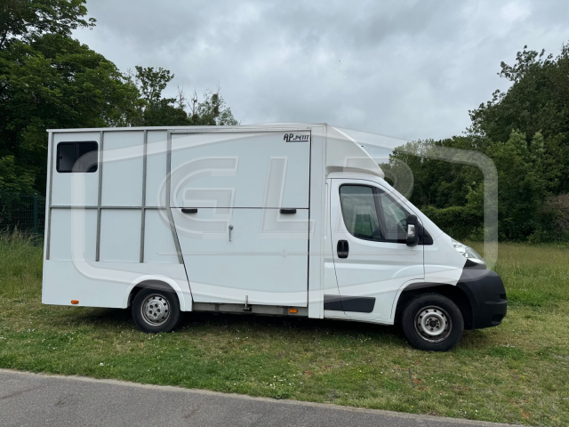 Fiat ducato – 2014 – 3 places – stalle – 96 000km