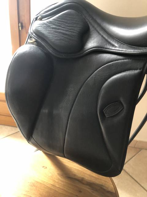 Selle de dressage zaldi