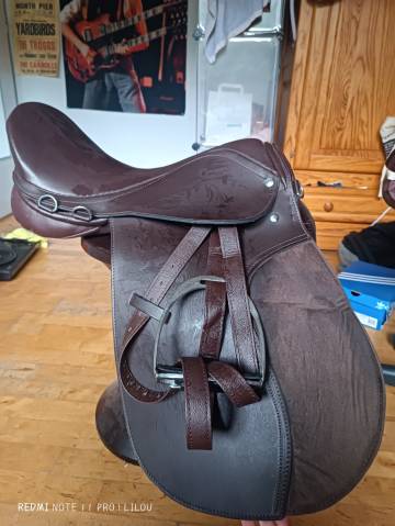 Selle équipé