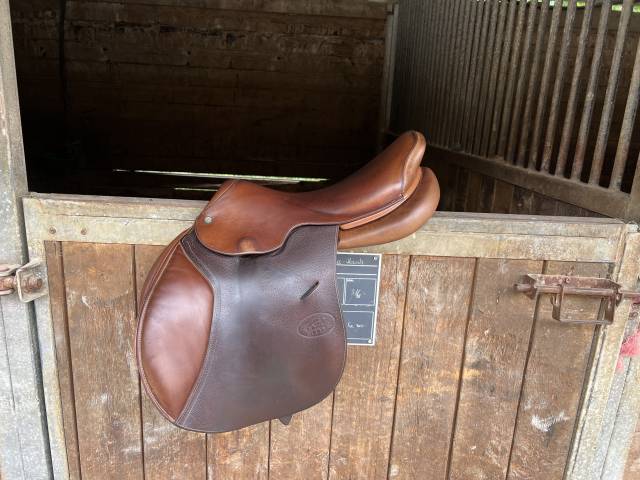Selle hervé godignon 17 pouces