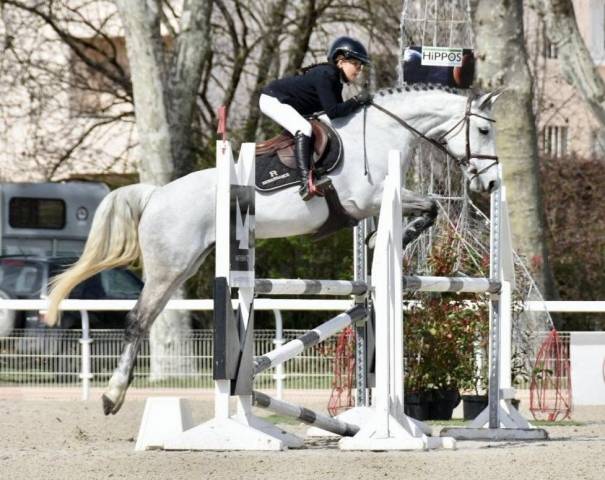 Ponette de 8 ans circuit as & csi p — toisée fei max