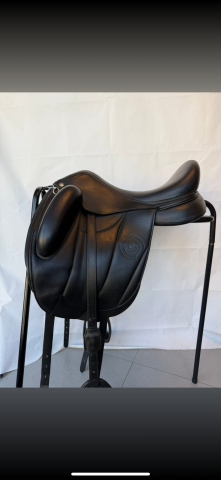 Selle forestier à vendre