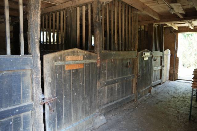 ! nouvelles places disponibles en pension pré ! 