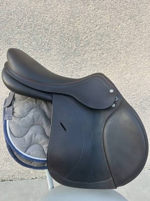 ❗️à vendre – selle equipe t. 17,5 ❗️
